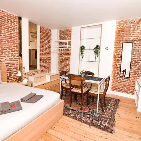 Family Duplex Getaway - Perfectly Positioned For City Adventures Brussels Exterior photo